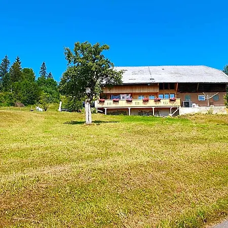 Kraettli Bed and Breakfast